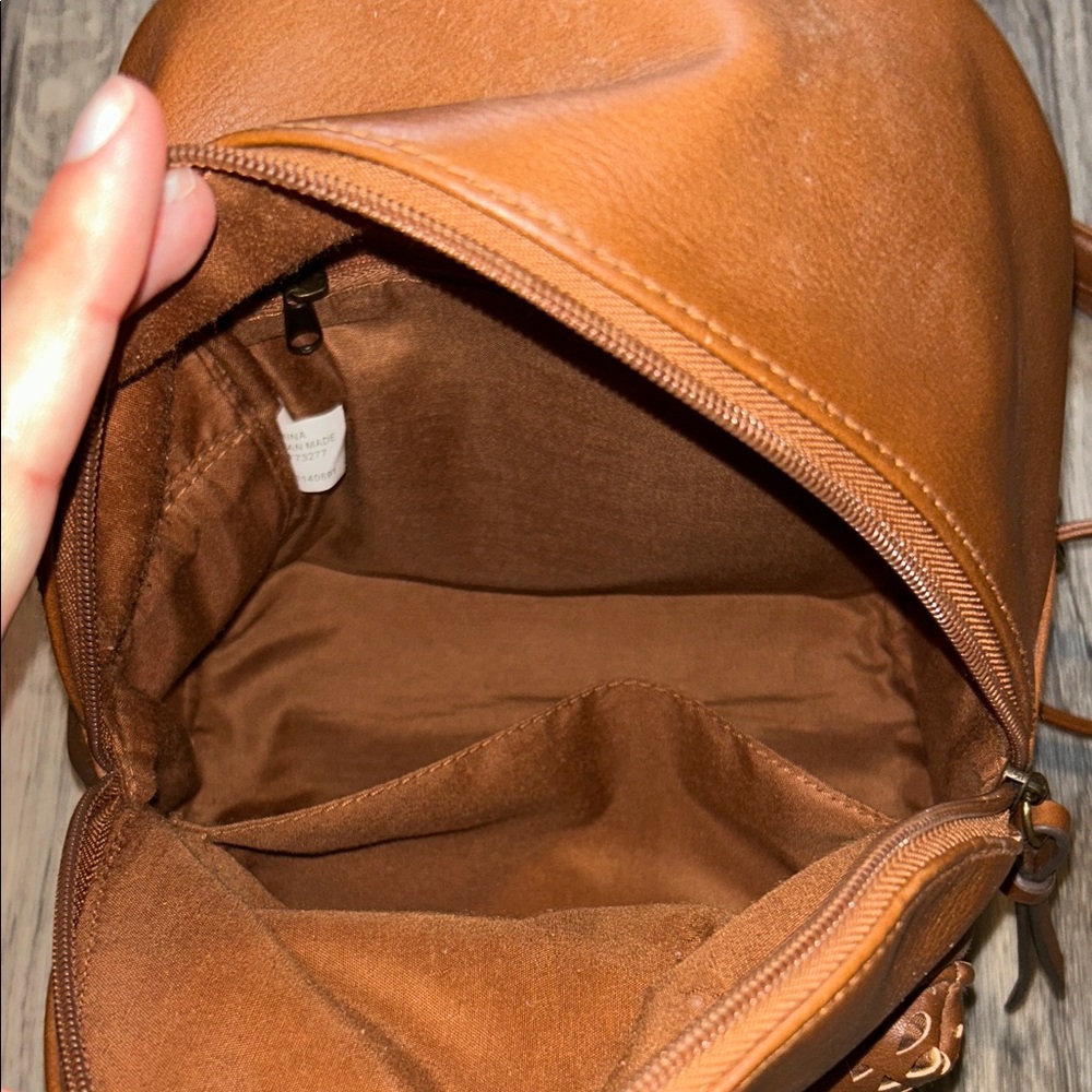 Small Brown Backpack - Picture 4 of 4